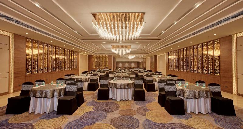 هتل Golden Premier Amritsar
