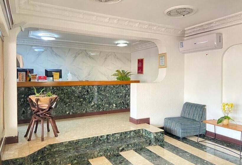 ホテル Royal Basin Resort