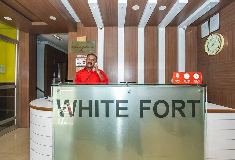 هتل O White Fort Near Lalbagh Botanical Garden