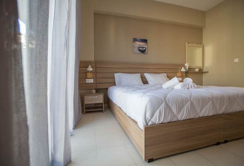Ilaeira Rooms