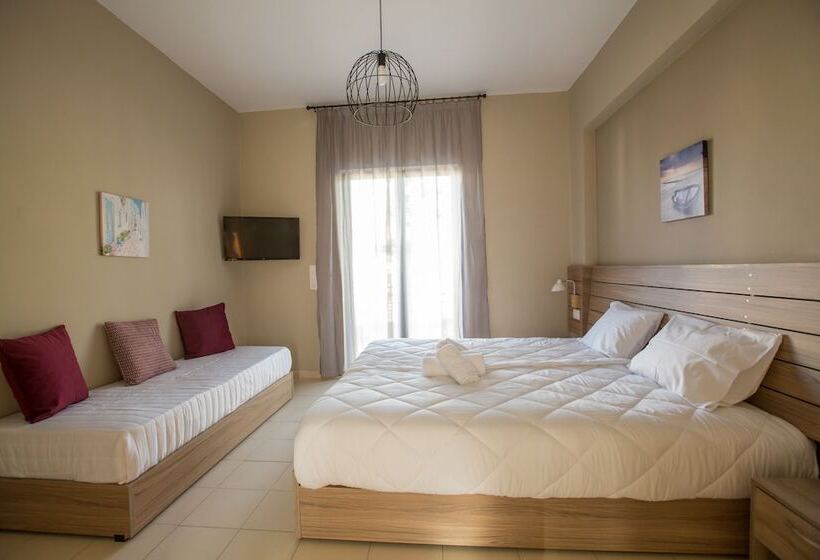 Ilaeira Rooms