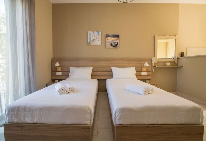 Ilaeira Rooms