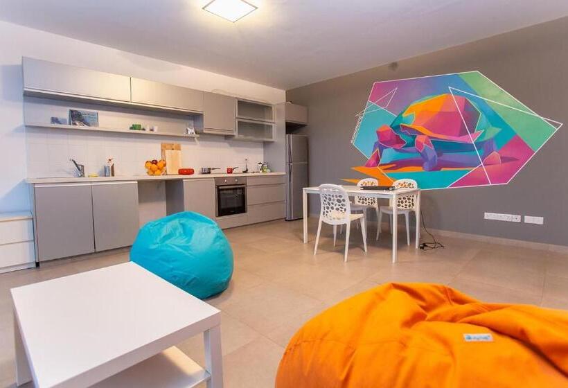 Jedi Hub Hostel