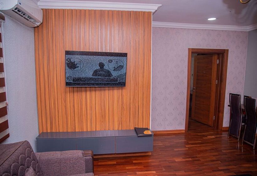 Mahogany Hotel And Suites