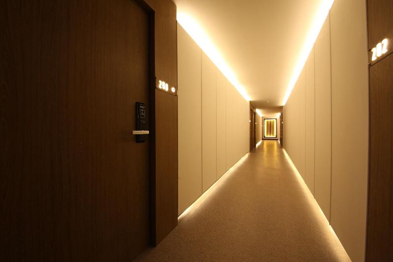 Brown Dot Hotel Yeonsan