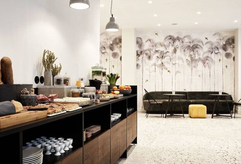 Fotos del hotel Athens4:  12