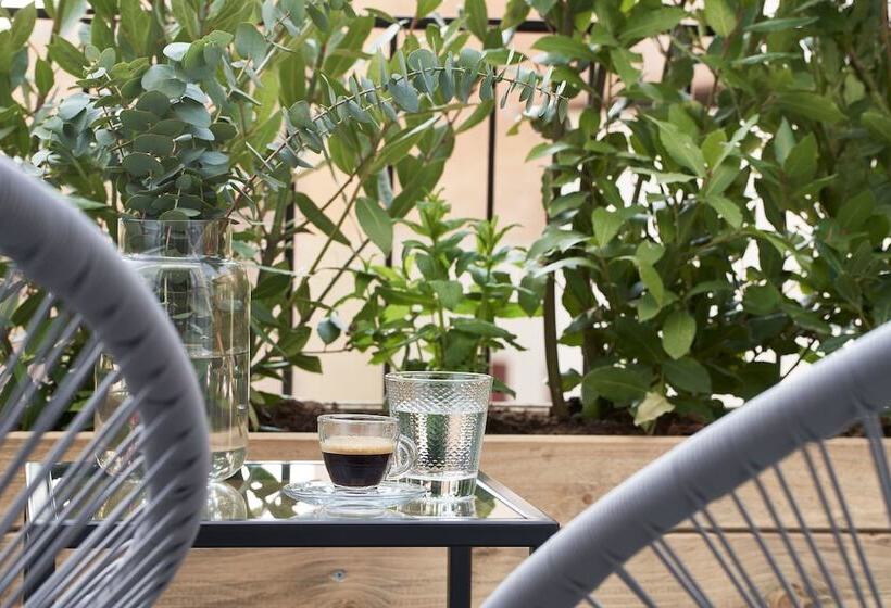 Fotos del hotel Athens4:  21