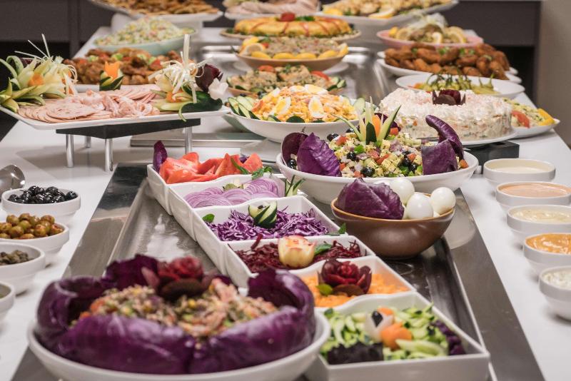 هتل Golden Tulip Royaume