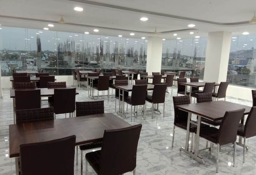 酒店 Karavali Residency