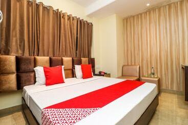 هتل New City Top By Oyo Rooms