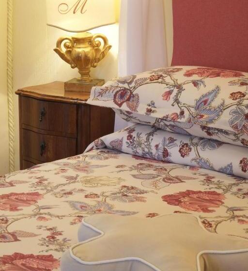 تختخواب و صبحانه La Casa Di Anny Camere Di Charme
