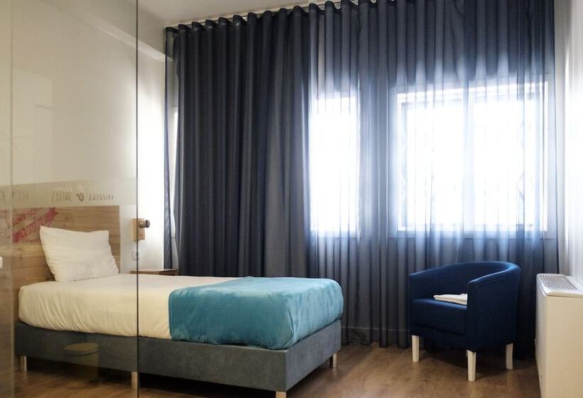 بنسيون Hi Go Hostel & Suites