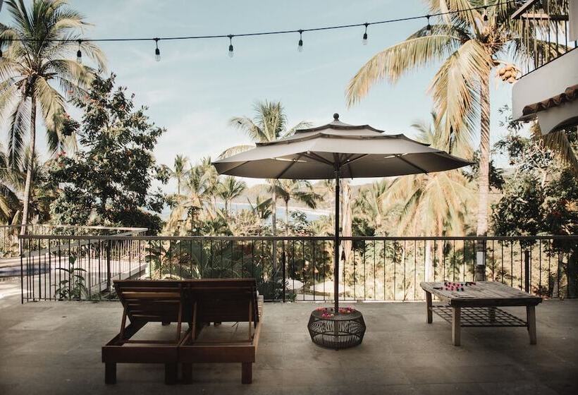 تختخواب و صبحانه Distrito 88   Hotel Boutique Only Adults