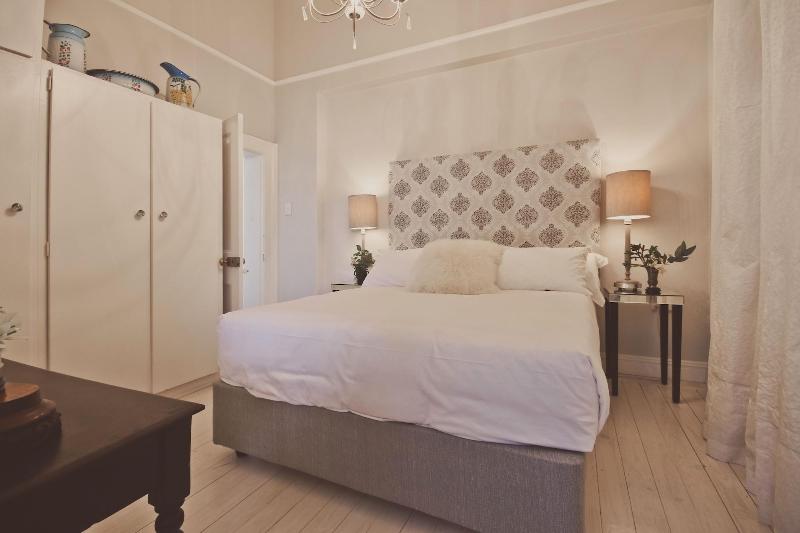 住宿加早餐  The Victorian Strand