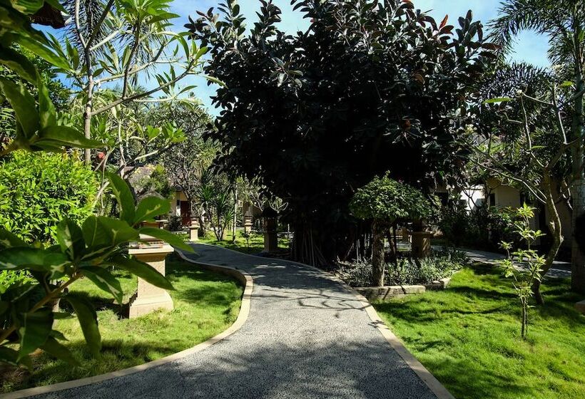 Aamiaismajoitus (B&B) Villa Unggul