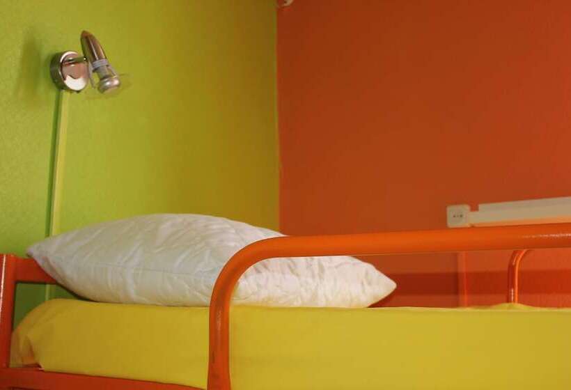 Hostel Orange
