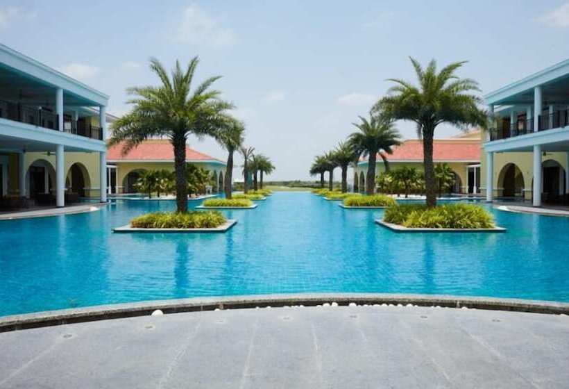 هتل Belvedere Golf & Country Club