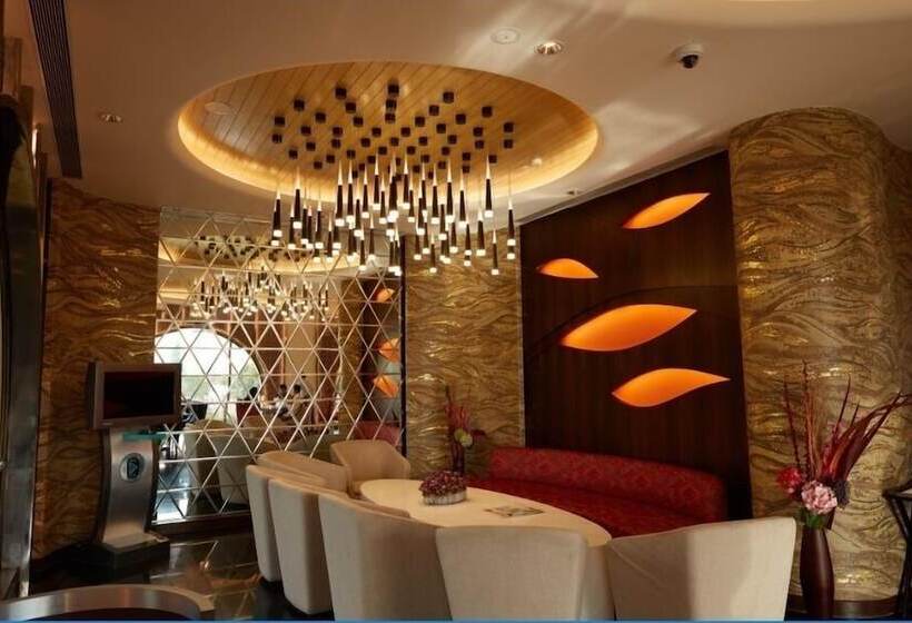 هتل Belvedere Golf & Country Club