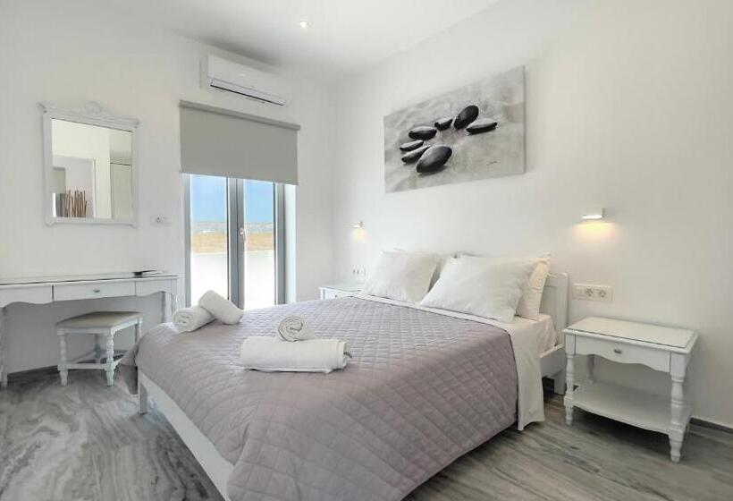 هتل Hermoso Luxury Suites