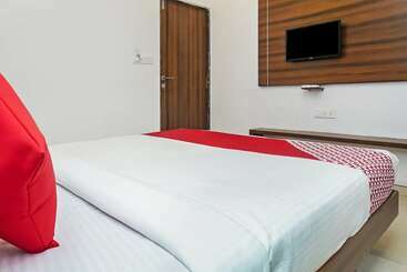 هتل Kohinoor Plaza By Oyo Rooms