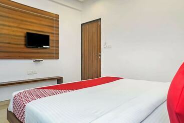 هتل Kohinoor Plaza By Oyo Rooms