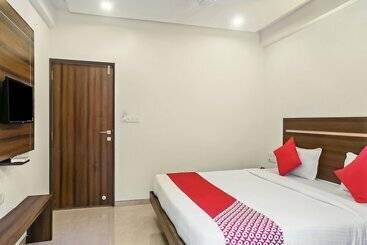 هتل Kohinoor Plaza By Oyo Rooms