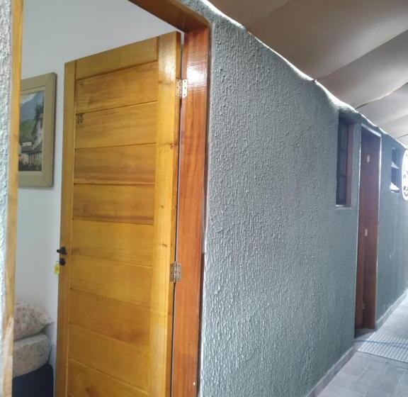 هتل Pousada Na Praia Ubatuba