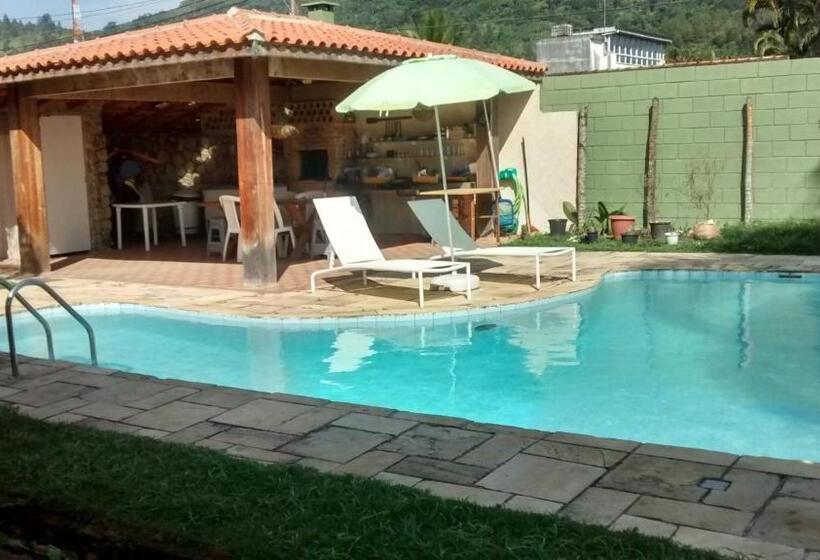 هتل Pousada Na Praia Ubatuba
