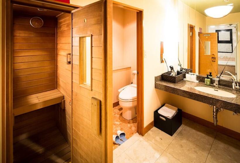 Отель Shonan Bay Adults Only