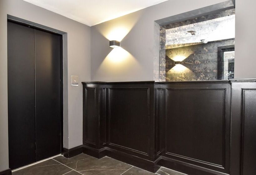هتل The Lane Boutique Residence