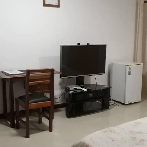 膳宿费 Larosa Executive Guest House