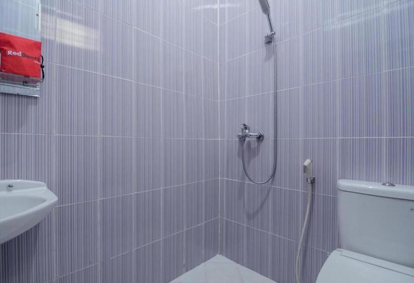 پانسیون Reddoorz Syariah Plus @ Banjarbaru