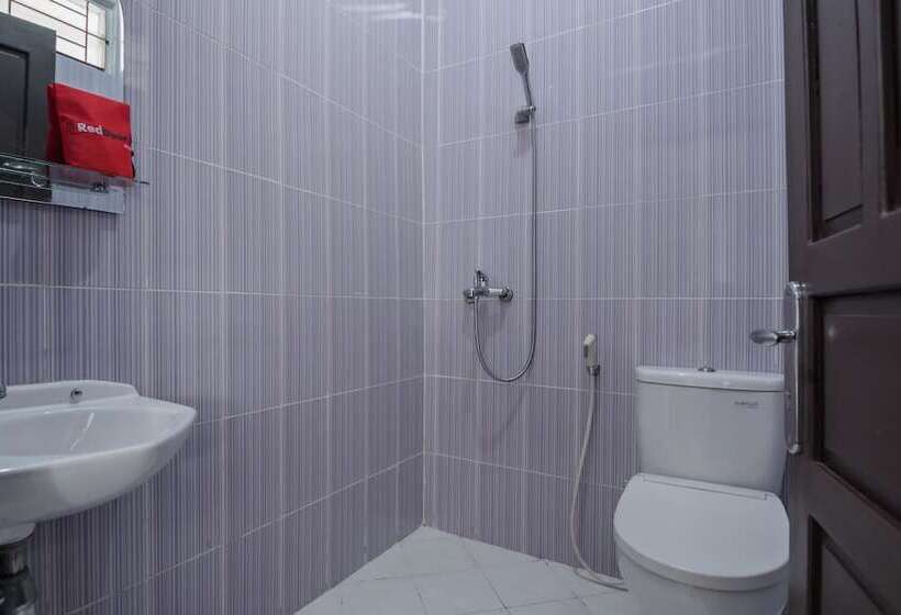 پانسیون Reddoorz Syariah Plus @ Banjarbaru