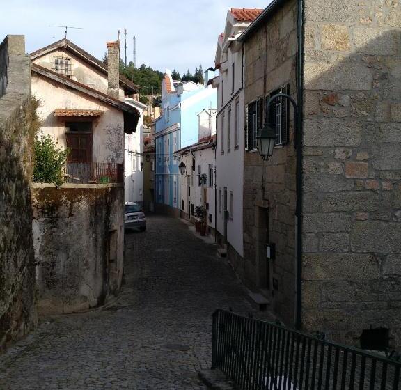 تختخواب و صبحانه Casa Azul