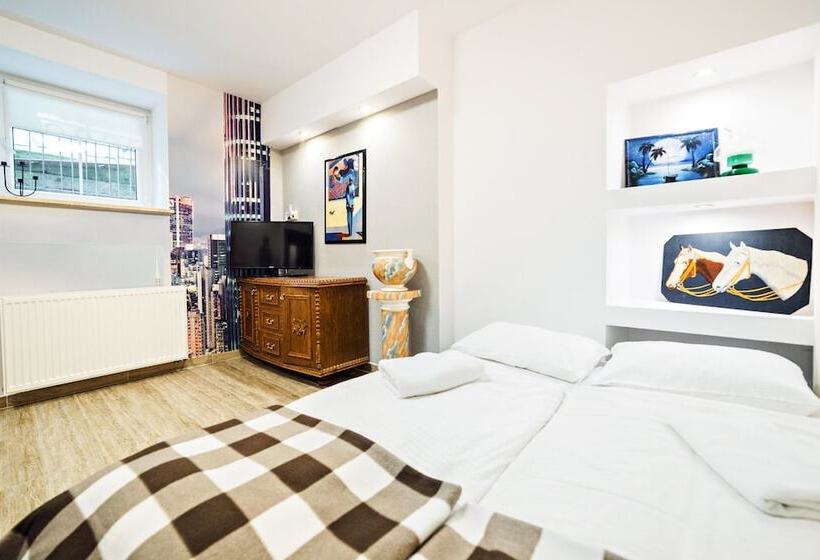 هتل Apartamenty Everysky Luxor Karkonoska