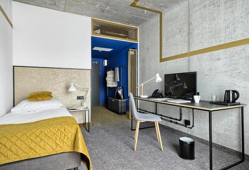 هتل Arche Geologiczna