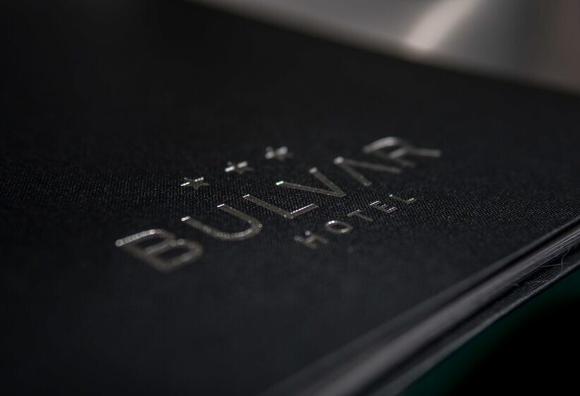 酒店 Bulvar