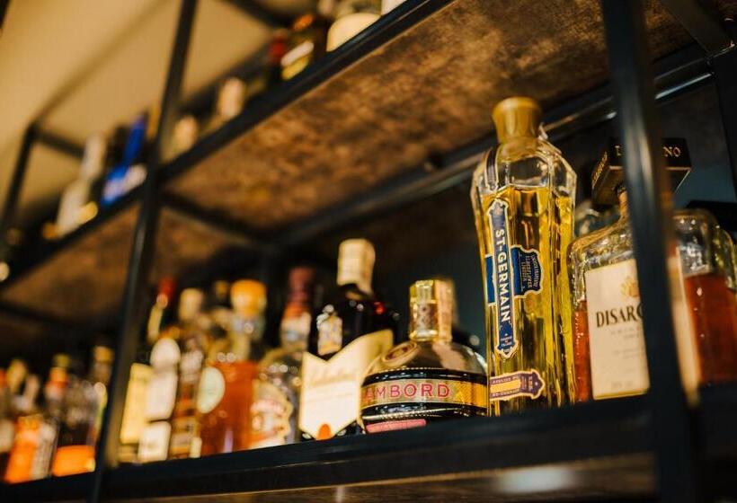酒店 Bulvar