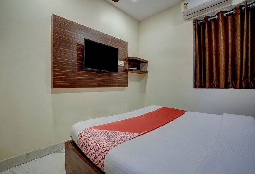 هتل Capital Residency By Oyo Rooms