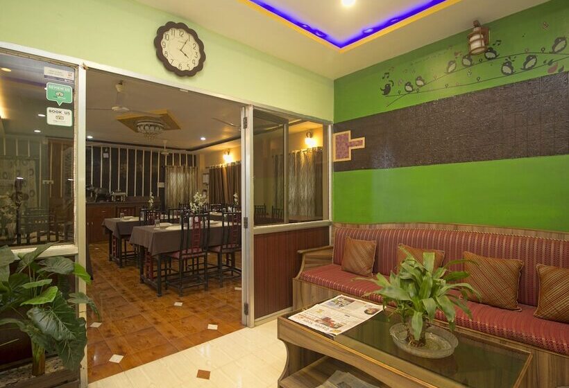 Отель Ruposhi Bangla Eco Resort By Oyo