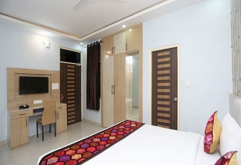 هتل Vms Royal Inn By Oyo Rooms