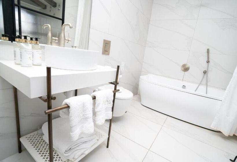 Zamarin Hotel & Spa