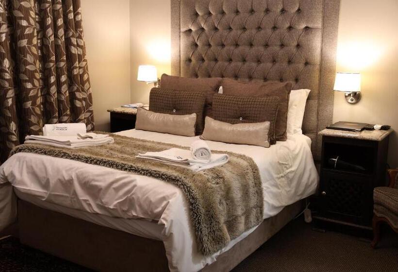 پانسیون Kosmos Lodge