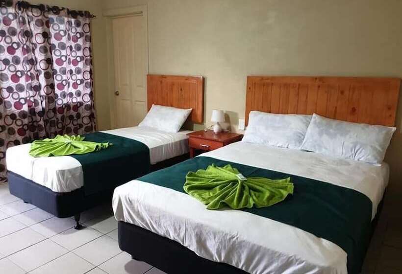 Transit Motel   Hostel