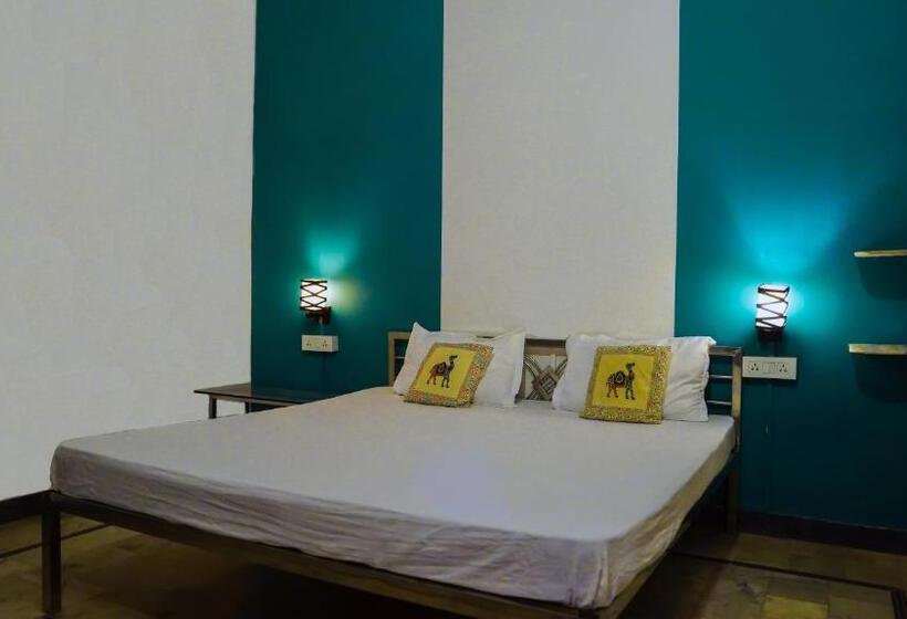 هاستل Hide In Pushkar