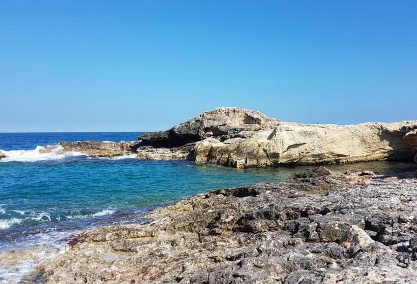 تختخواب و صبحانه Coralli Del Plemmirio