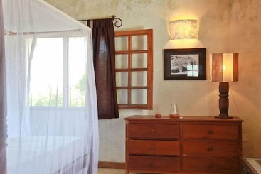 مسافرخانه Cestlavie Resort And Spa