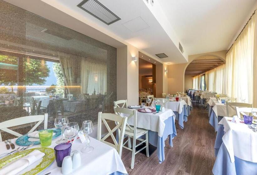 هتل La Gardenia & Villa Oleandra