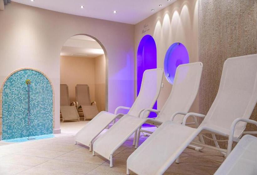 هتل La Gardenia & Villa Oleandra