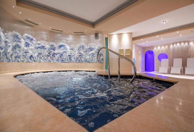 هتل La Gardenia & Villa Oleandra